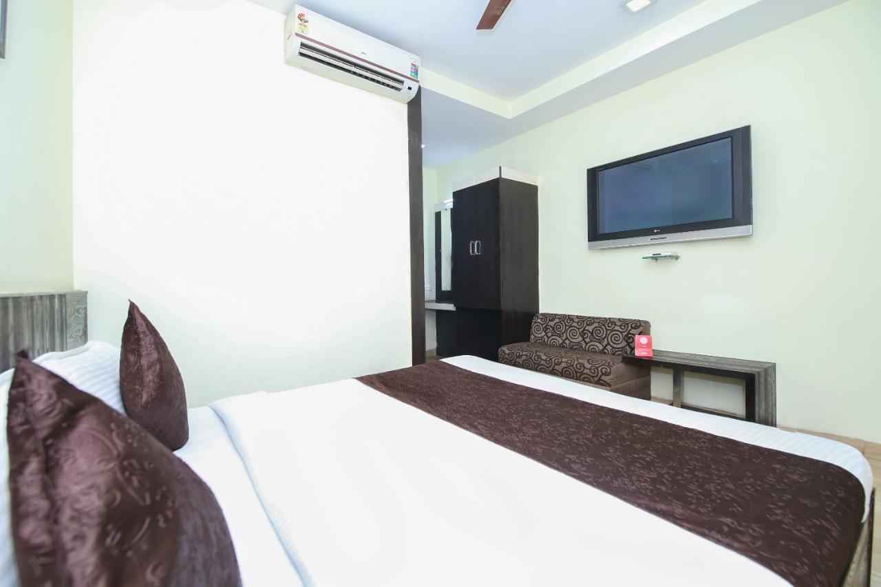 Oyo 2155 Hotel Wardhman จาบัลปูร์ ภายนอก รูปภาพ